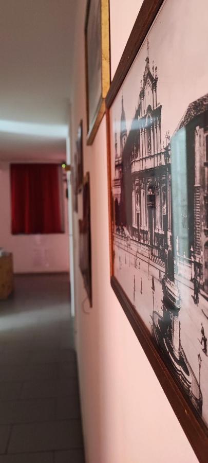 Apartamento Downtown Vicino Al Duomo CTA Exterior foto